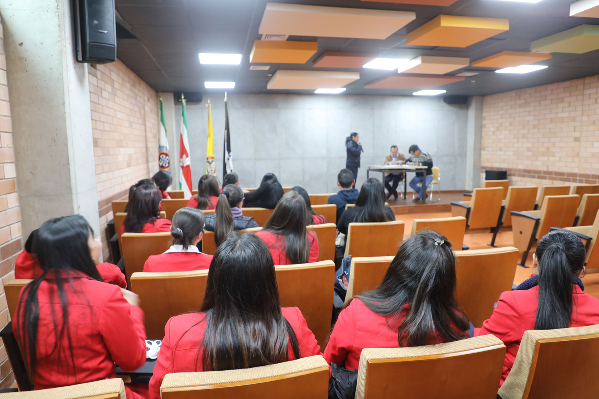 Concurso_no_Eres_tu_es_tu_Ortografia_7