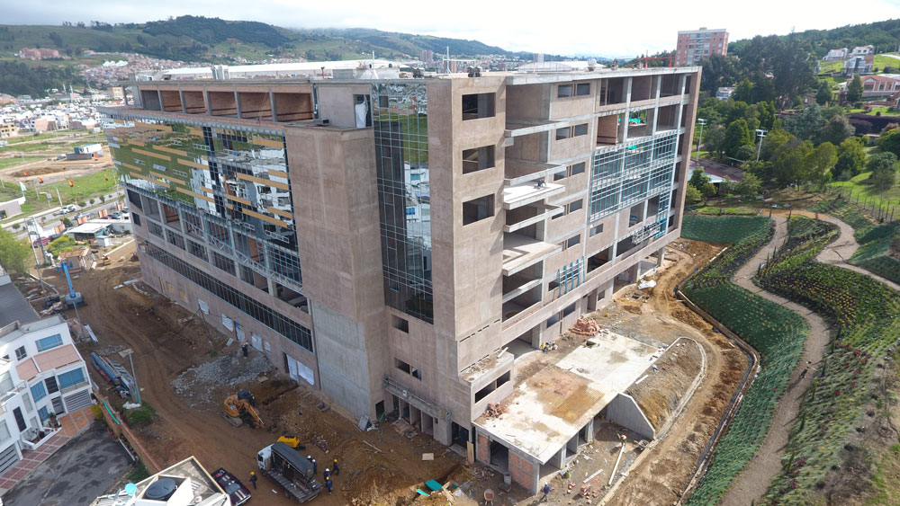 Edificio_Santo_Domingo_USTA_Tunja_350