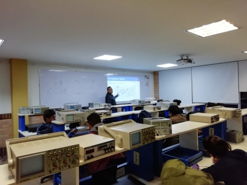 Curso taller de Manejo Fundamental de Drones