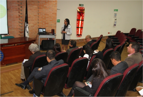 Los egresados disfrutaron de una charla con la empresa Quala