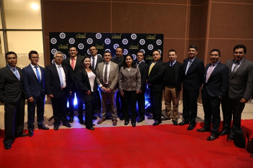 Docentes Tomasinos celebraron su día en una gala de premiación
