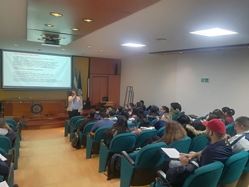 Cerca de 100 personas participaron del taller de Epistemografía