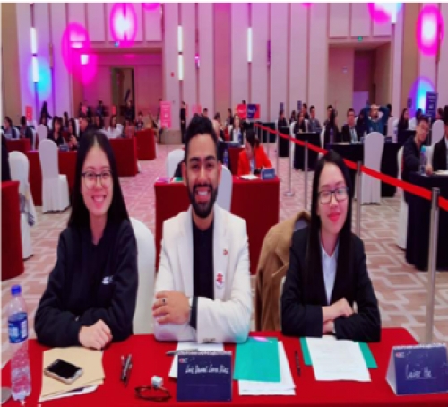 Negocios Internacionales En La Conferencia Del Servicio Alemán De Intercambio Académico.