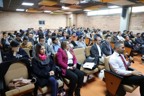 Robótica, realidad virtual e inteligencia artificial en la Santoto Tunja