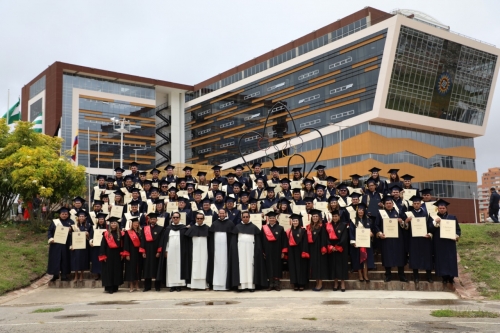 Los mejores deseos a nuestros nuevos ‘Egresados Tomasinos’